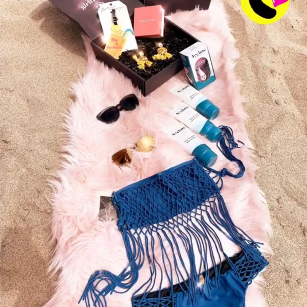 Sumer box including swim from Solkissed